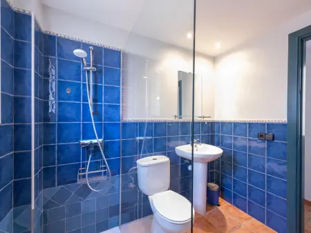 Appartement spacieux à 150m de la plage avec parking et climatisation - Photo 28