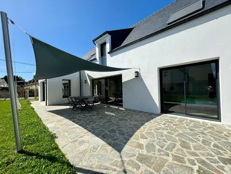 Carnac : Maison neuve 9 pièces, 10-12 pers, proche plages, jardin, wifi - Photo 1