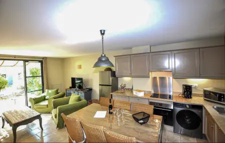 Maison 4 personnes à St Laurent de la Cabr. - Photo 6