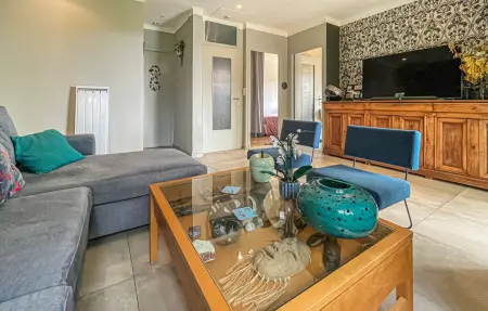 Villa piscine et jacuzzi, Maison 6 personnes à Nîmes - Photo 3