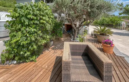 Villa piscine et jacuzzi, Maison 6 personnes à Nîmes - Photo 15
