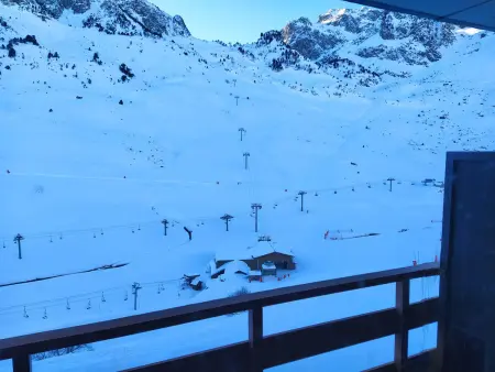 Studio cabine 4 pers. avec parking couvert, balcon sud aux pieds des pistes - Photo 5