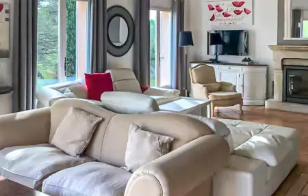 VILLA PISCINE GOLF, Maison 10 personnes à Mallemort - Photo 25