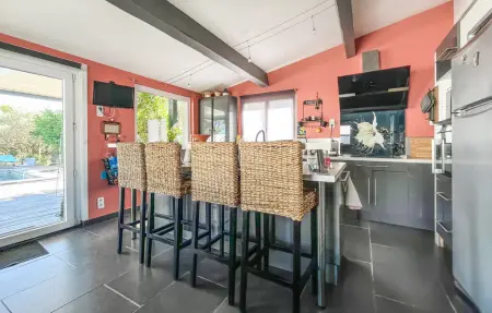 Maison proche Alpilles, Maison 6 personnes à Arles - Photo 4