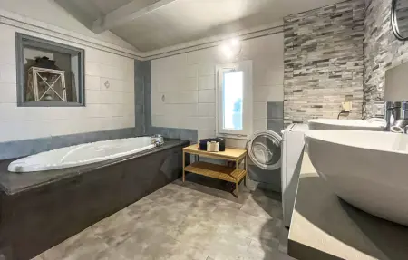 Maison proche Alpilles, Maison 6 personnes à Arles - Photo 22