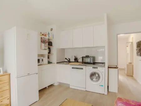 Appartement rénové à Hendaye, climatisé avec parking - Photo 2