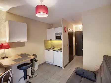 Studio rénové avec Wifi et animaux acceptés, proche de Lamalou-les-Bains - Photo 2