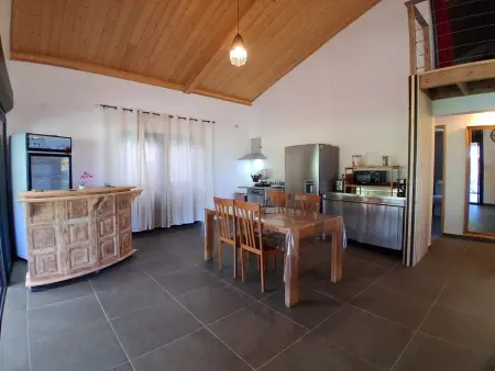 Villa spacieuse à Grand Coude avec accès PMR, Gite 6 personnes à Saint Joseph - Photo 5