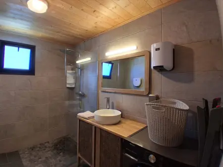 Villa spacieuse à Grand Coude avec accès PMR, Gite 6 personnes à Saint Joseph - Photo 11