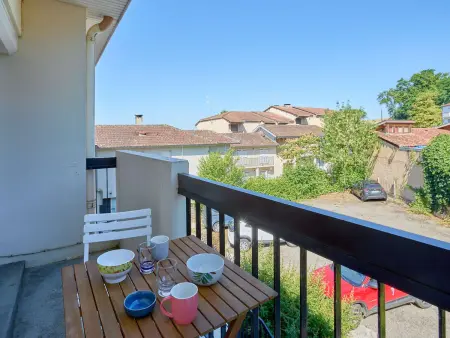Charmant studio rénové avec balcon, parking et animaux acceptés - Photo 9