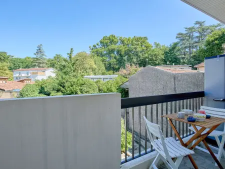 Charmant studio rénové avec balcon, parking et animaux acceptés - Photo 10
