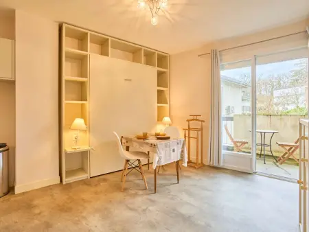 Studio lumineux avec balcon, à 400 m des Thermes, wifi et parking inclus - Photo 7