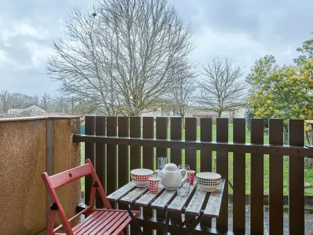 Studio lumineux pour 2 personnes avec balcon, parking et animaux admis - Photo 6
