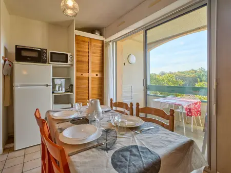 Appartement T2 lumineux avec balcon, animaux admis, parking, Wi-Fi inclus - Photo 3
