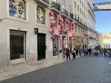 Appartement contemporain à Chiado, jusqu'à 4 pers, animaux admis, climatisé - Photo 11