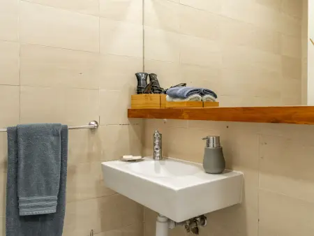 Appartement contemporain à Chiado, jusqu'à 4 pers, animaux admis, climatisé - Photo 13
