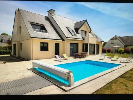 Villa spacieuse à Concarneau avec piscine privée - Photo 1
