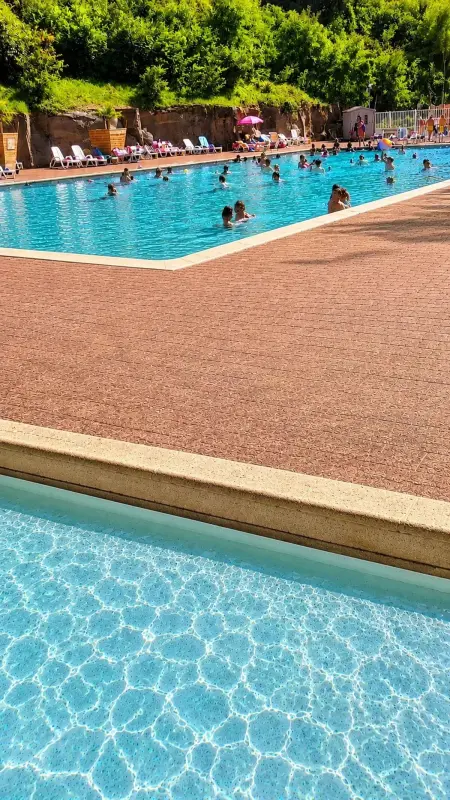 Bungalow confortable à Saint-Chéron avec piscine - Photo 9