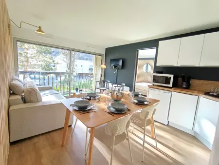 Appartement T3 pour 6 personnes, balcon sud, parking, proche des pistes – Saint-Lary-Soulan - Photo 2