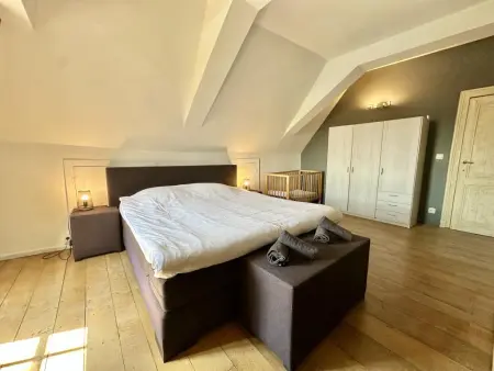 Castel Bodeux, Luxueux château avec piscine, billard et sauna - Photo 18