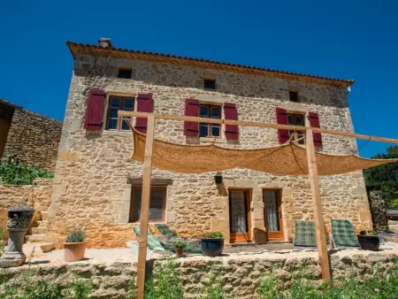 Le Mas dAmour, Rustique maison de campagne avec cour et bainspa - Photo 42