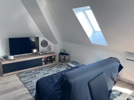 Duplex familial refait à neuf avec balcon, à deux pas de la plage - Photo 2