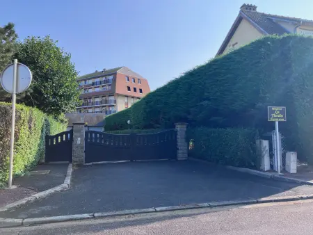 Duplex familial refait à neuf avec balcon, à deux pas de la plage - Photo 9