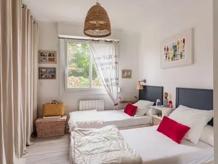 Appartement avec vue sur le port, parking, proche plage - Photo 8