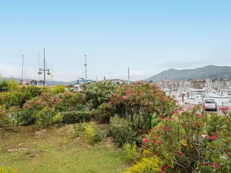 Appartement avec vue sur le port, parking, proche plage - Photo 11