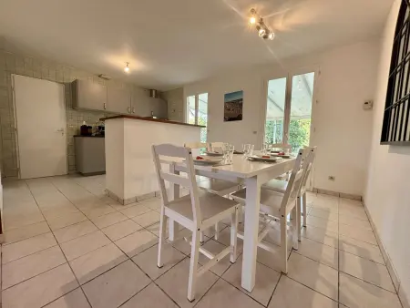 Maison 4 pièces à Saint-Denis-d'Oléron, proche plage - Photo 4