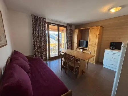 Appartement lumineux 3 pièces avec balcon et parking - Photo 3