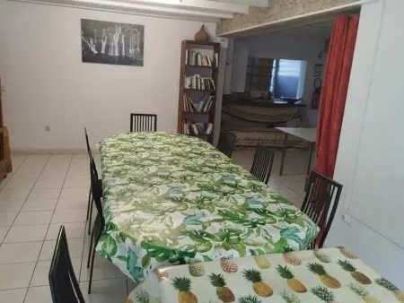 Maison familiale à Saint-Joseph avec jardin, Maison 5 personnes à Saint Joseph - Photo 3