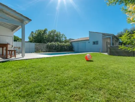 Maison familiale calme avec piscine sécurisée, Villa 8 personnes à Sainte Marie de Ré - Photo 4