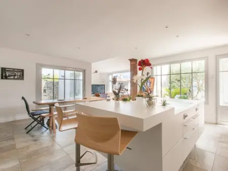 Maison familiale calme avec piscine sécurisée, Villa 8 personnes à Sainte Marie de Ré - Photo 9