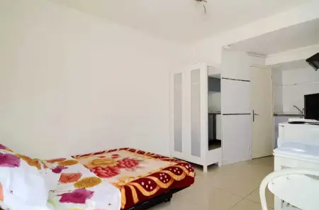 Studio accueillant à Marseille avec jardin 15 m² - Photo 3