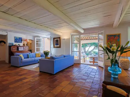 Villa de haut standing avec piscine et climatisation - Photo 7