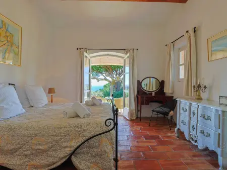 Villa de haut standing avec piscine et climatisation - Photo 20