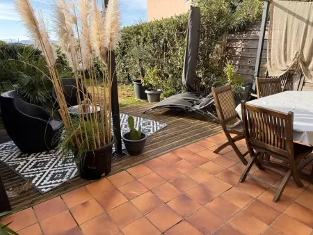 Charmant appartement rénové au calme avec jardin, à 100m des commerces - Photo 6