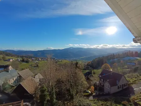 Grande maison, jusqu’à 14 personnes, calme entre forêt et montagne - Photo 6