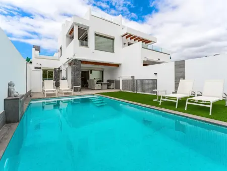 Refuge de Luxe avec Piscine Privée Chauffée à Los Cristianos - Photo 12