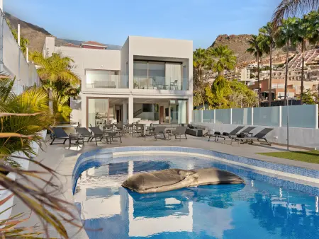 Villa élégante à Costa Adeje avec piscine privée et vaste espace pour 16 personnes - Photo 2