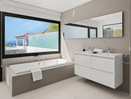 Villa élégante à Costa Adeje avec piscine privée et vaste espace pour 16 personnes - Photo 21
