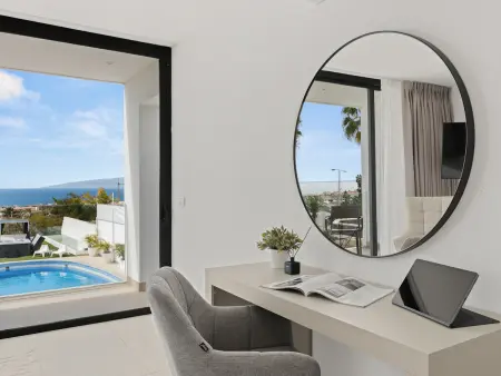 Villa élégante à Costa Adeje avec piscine privée et vaste espace pour 16 personnes - Photo 24