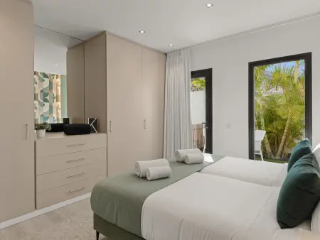 Villa élégante à Costa Adeje avec piscine privée et vaste espace pour 16 personnes - Photo 27