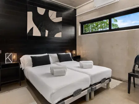 Villa au calme avec piscine privée moderne, architecture unique à Adeje - Photo 13
