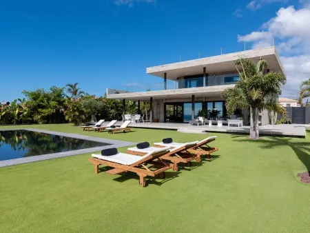 Villa au calme avec piscine privée moderne, architecture unique à Adeje - Photo 29