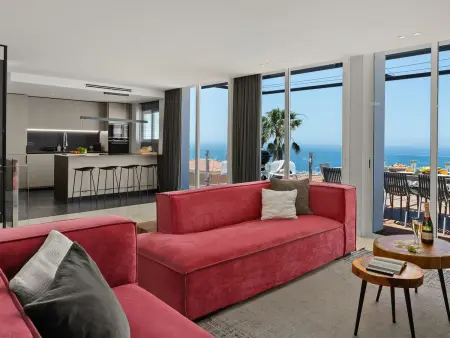 Villa Luxueuse à Adeje avec Piscine Privée Chauffée et Terrasses Panoramiques - Photo 2