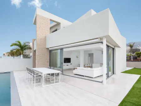 Villa de Luxe Lumineuse avec Piscine Privée à Adeje - Photo 35