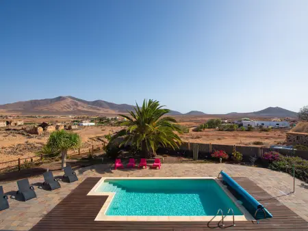 Villa luxueuse à Antigua avec piscine privée et parking - Photo 2