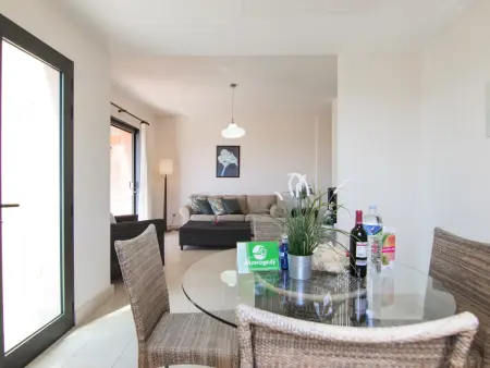 Villa moderne 2 ch. avec piscine privée et climatisation - Photo 8